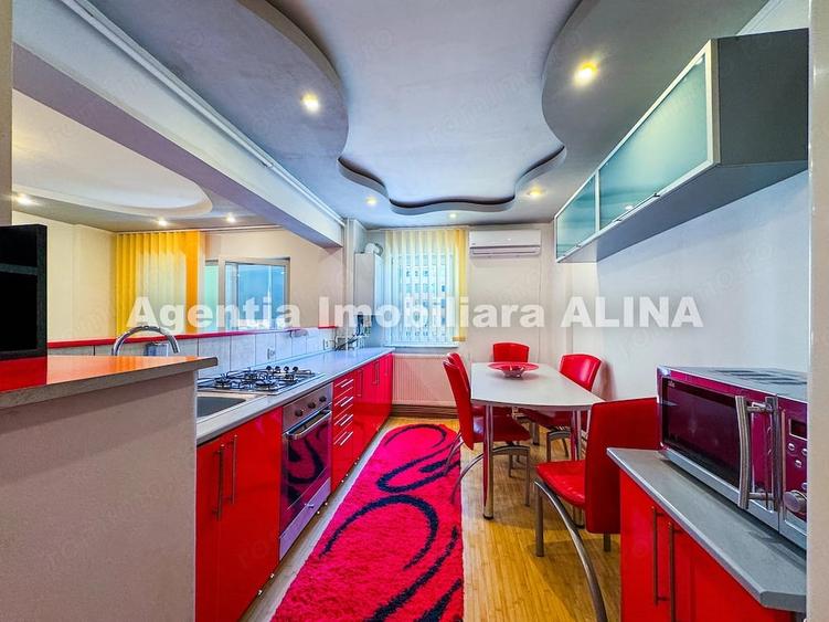 Apartament cu 3 camere decomandat în Decebal