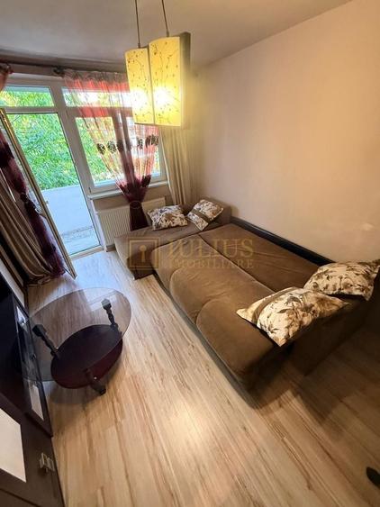 Apartament cu 3 camere decomandat, mobilat în Complex Studențesc