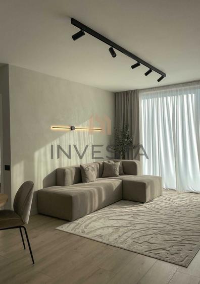 Apartament cu 2 camere semidecomandat, mobilat în Zorilor