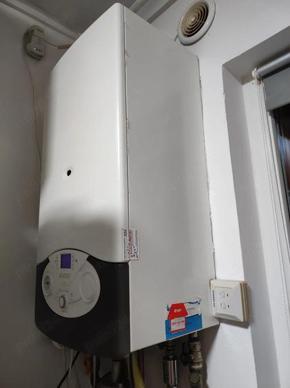 Apartament cu 2 camere semidecomandat în Girocului
