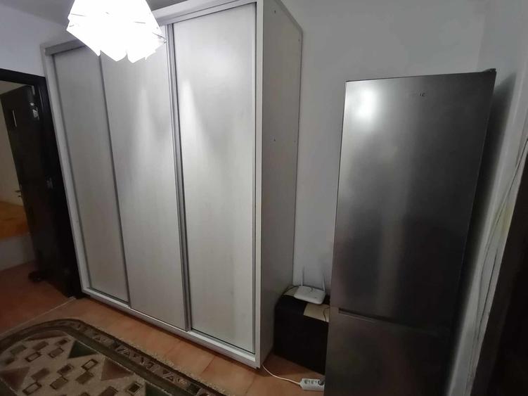 Garsonieră decomandată în Drumul Taberei