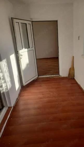 Casă cu 2 camere cu Teren 508 Mp în Central