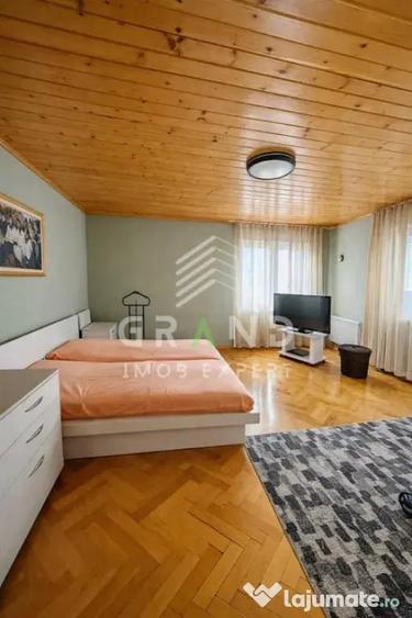 Casă cu 5 camere cu Teren 400 Mp în Gheorgheni