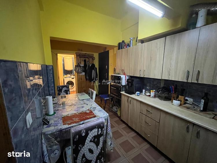 Apartament cu 2 camere, mobilat în Central