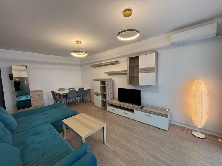 Apartament cu 2 camere semidecomandat, mobilat în Armeneasca