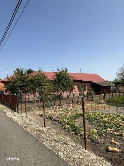 Casă cu 4 camere cu Teren 131 Mp în Țigănești