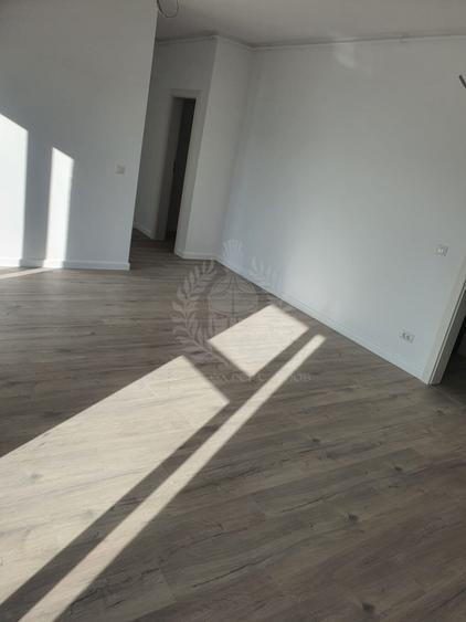 Apartament cu 2 camere decomandat în Albert