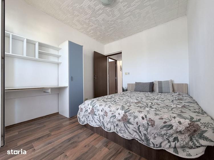 Apartament cu 3 camere decomandat în Banca Națională