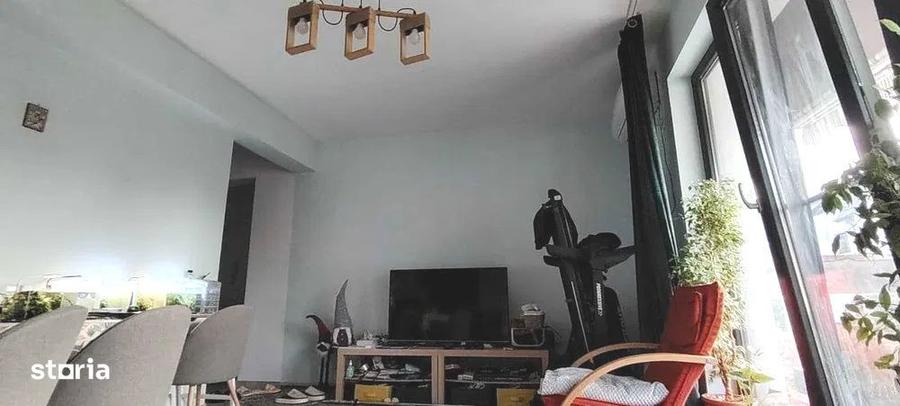 Apartament cu 3 camere decomandat, mobilat în Chitila