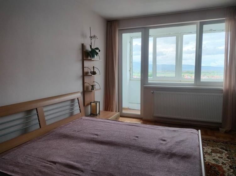 Apartament cu 2 camere decomandat în Progresul