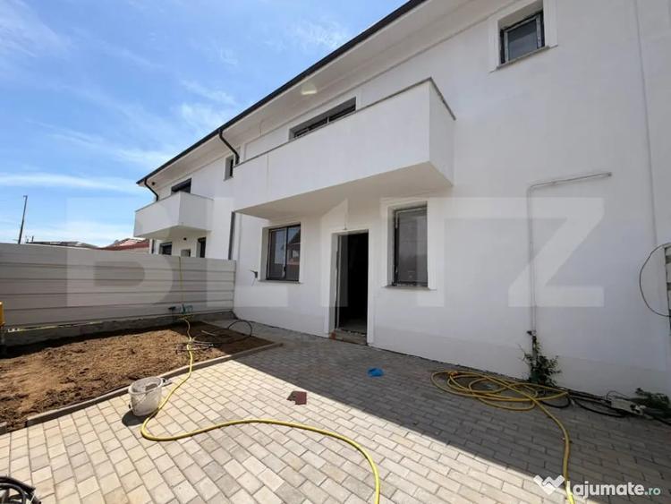 Apartament cu 4 camere decomandat în Central