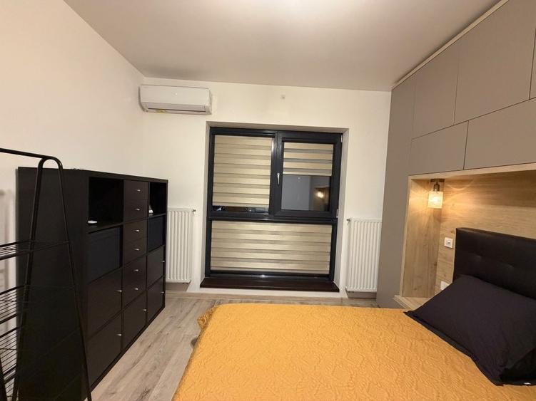 Apartament cu 2 camere decomandat în Est