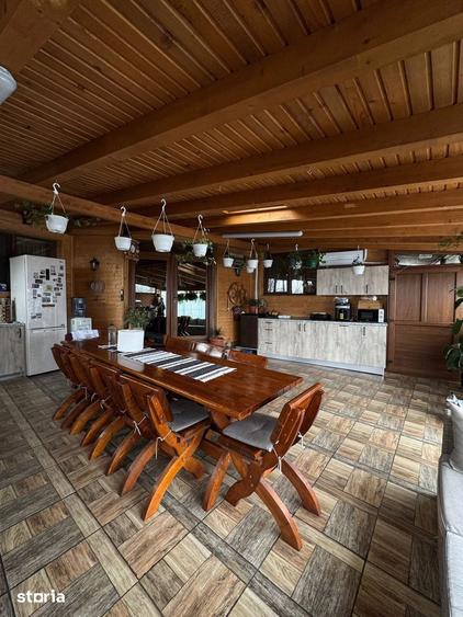 Casă cu 6 camere cu Teren 335 Mp în Poroschia