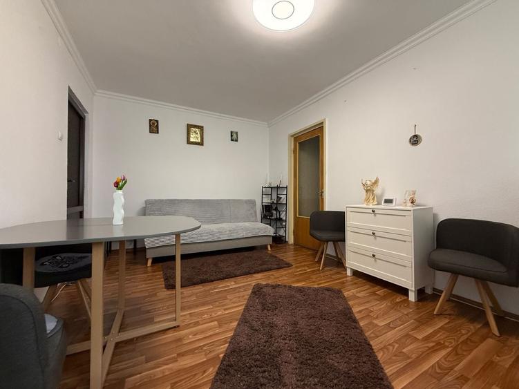 Apartament 2 camere cu loc de parcare Sinaia - 1
