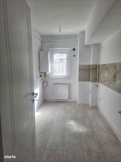 Apartament cu 2 camere decomandat în Galata