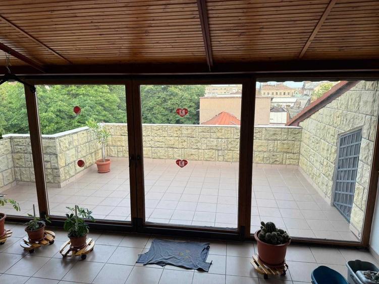 Casă cu 4 camere în Năvodari Tabără