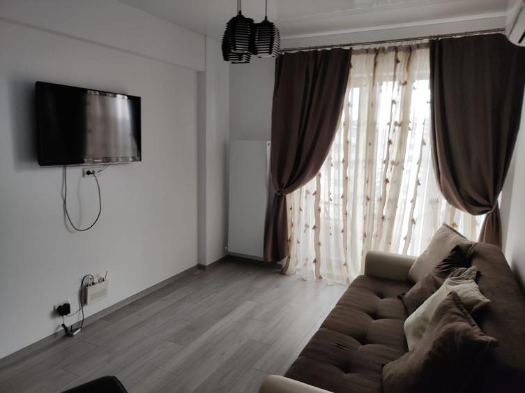 Apartament cu 2 camere semidecomandat în Nord
