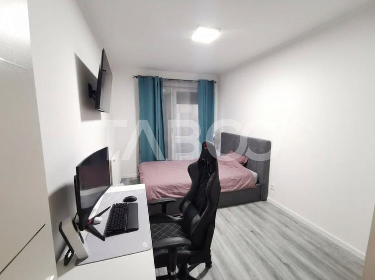Apartament cu 3 camere decomandat, mobilat în Lupeni