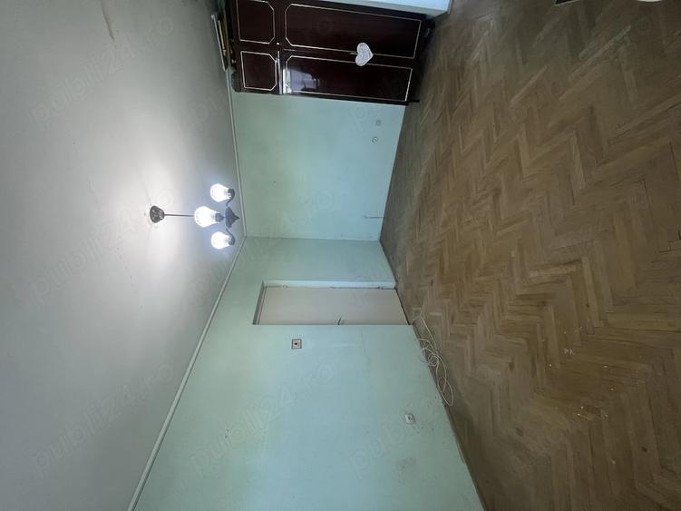 Apartament cu 2 camere semidecomandat în Tomis III