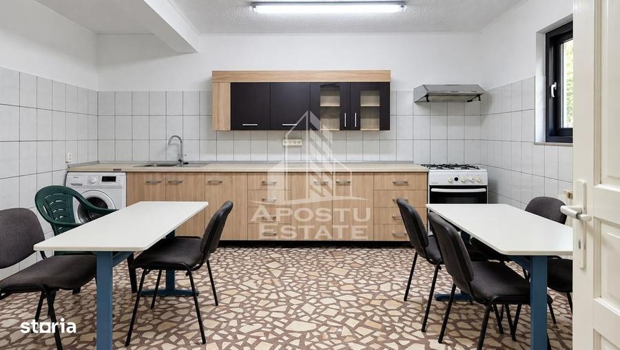 Casă cu 2 camere în Central
