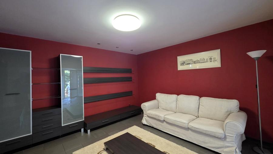 Apartament cu 2 camere decomandat, mobilat în Aradului