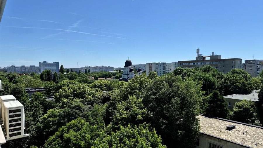 Apartament cu 2 camere semidecomandat, mobilat în Berceni