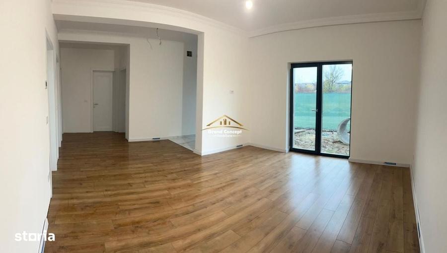 Casă cu 3 camere în Cornești