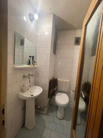 Apartament cu 3 camere decomandat în Mărăști