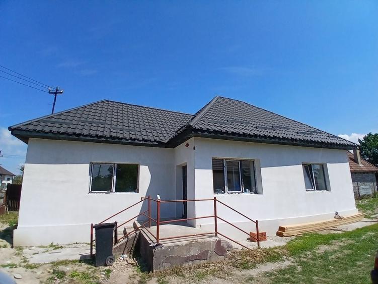 Casă cu 2 camere în Central