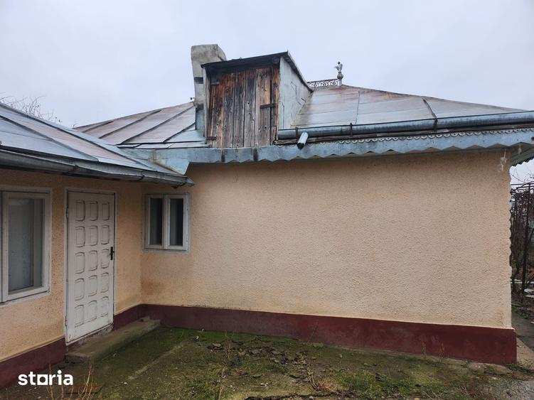 Casă cu 3 camere cu Teren 700 Mp în Filipești