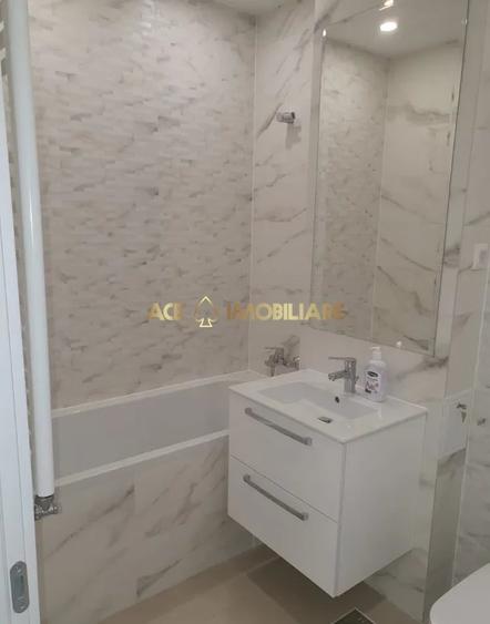 Apartament cu 2 camere semidecomandat, mobilat în Titan