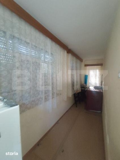 Casă cu 5 camere cu Teren 2877 Mp în Central