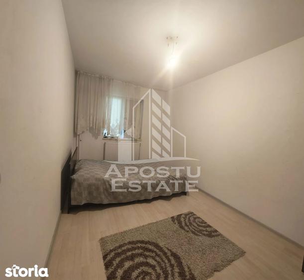 Apartament cu 2 camere nedecomandat, mobilat în Circumvalațiunii