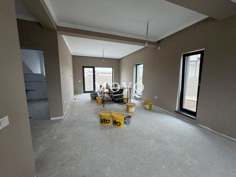 Casă individuală cu 4 camere cu Teren 280 Mp în Săcălaz