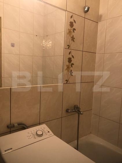 Apartament cu 2 camere nedecomandat, mobilat în Solidarității