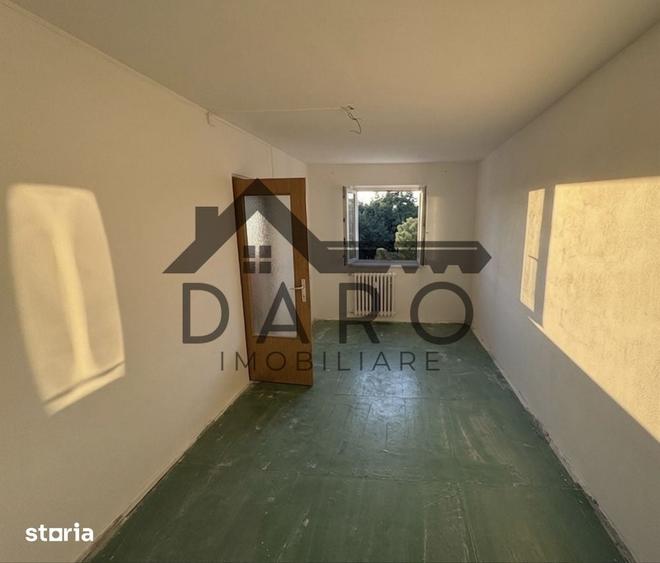 - Apartament 3 Camere - Cartier Da^mbu Pietros - pret negociabil - 6