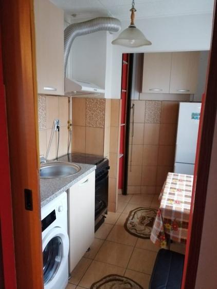 Garsonieră semidecomandată, mobilată în Piața Centrală