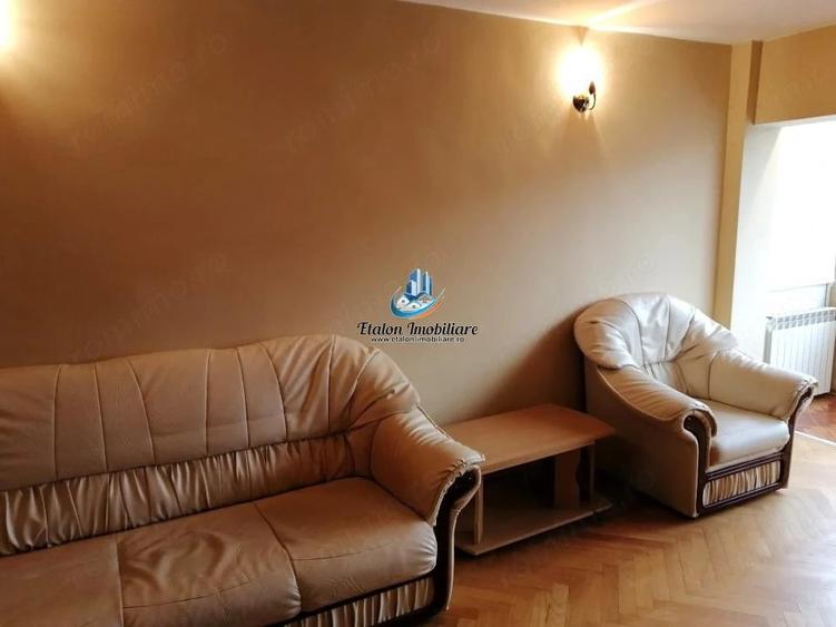 Apartament cu 2 camere decomandat în Precista