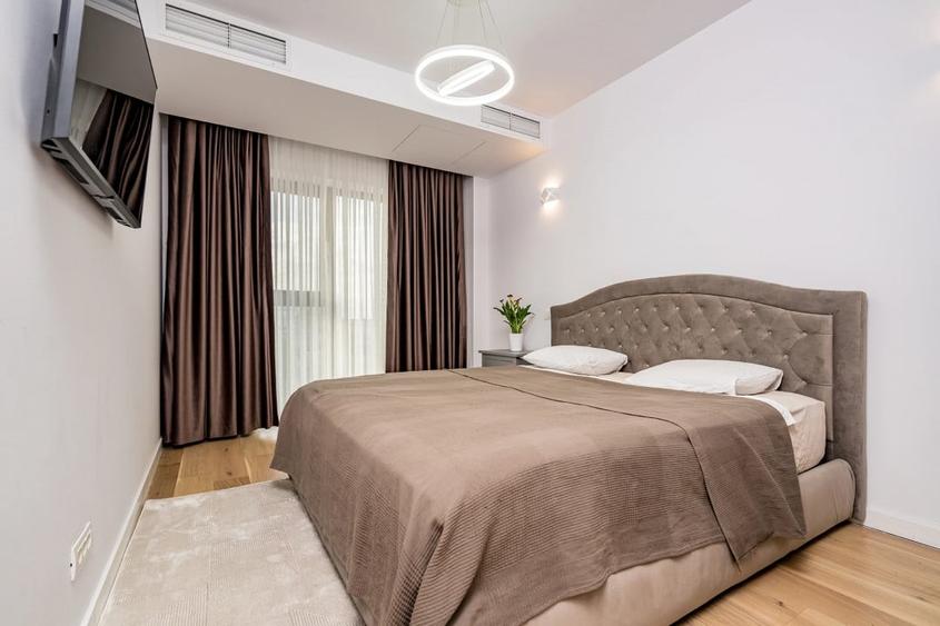 Apartament cu 2 camere semidecomandat, mobilat în Străulești