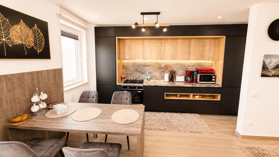 Apartament cu 2 camere semidecomandat, mobilat în Astra