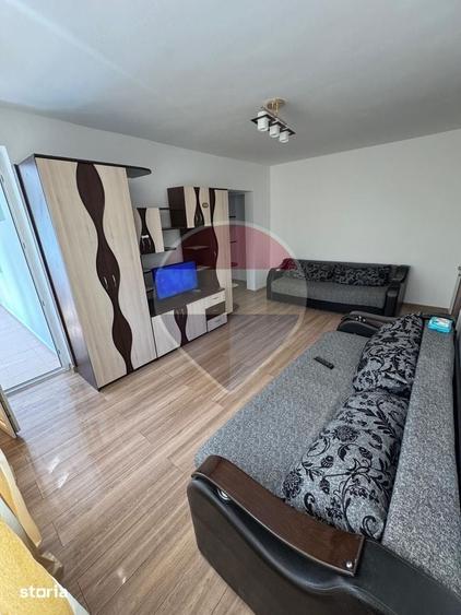 Apartament cu 2 camere semidecomandat în Șoarș