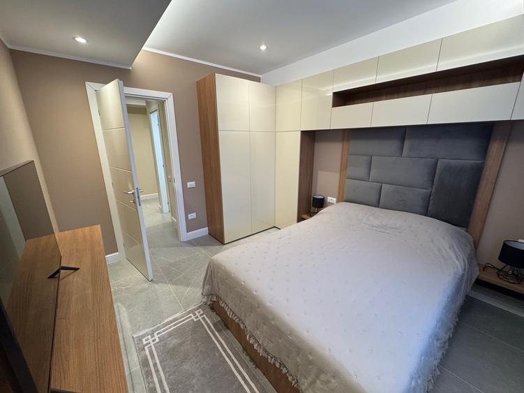 Apartament cu 3 camere decomandat în Tomis Plus