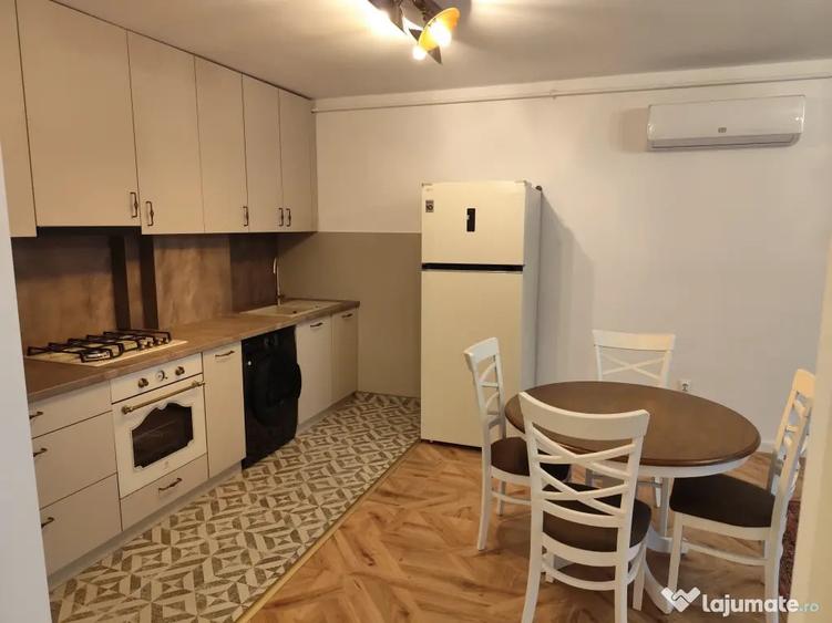 Apartament cu 2 camere semidecomandat în Florești