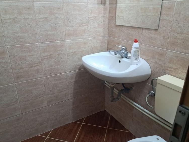 Garsonieră semidecomandată în Gară