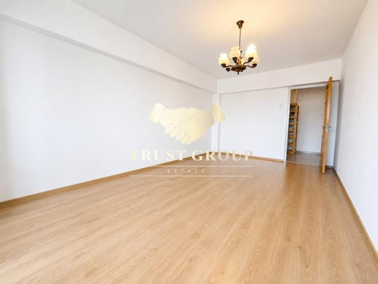Apartament cu 4 camere decomandat în Cișmigiu
