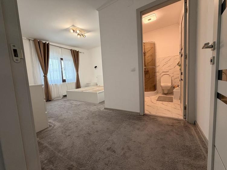 Casă cu 4 camere cu Teren 300 Mp în Ultracentral
