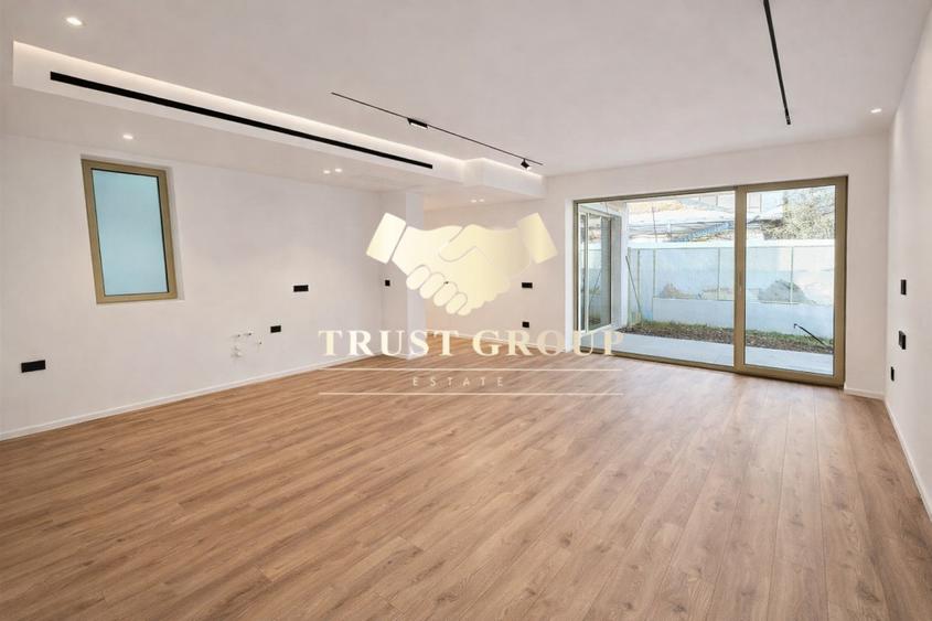Apartament cu 3 camere decomandat în Domenii