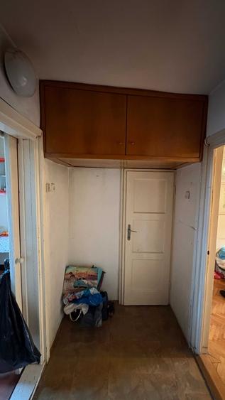 Apartament cu 3 camere semidecomandat, mobilat în Parcul Circului