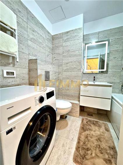 Apartament cu 3 camere semidecomandat, mobilat în Universității