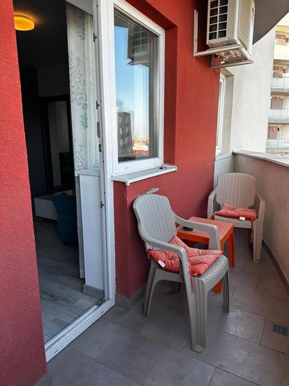 Apartament cu 3 camere bloc nou , zona Ramada - 9